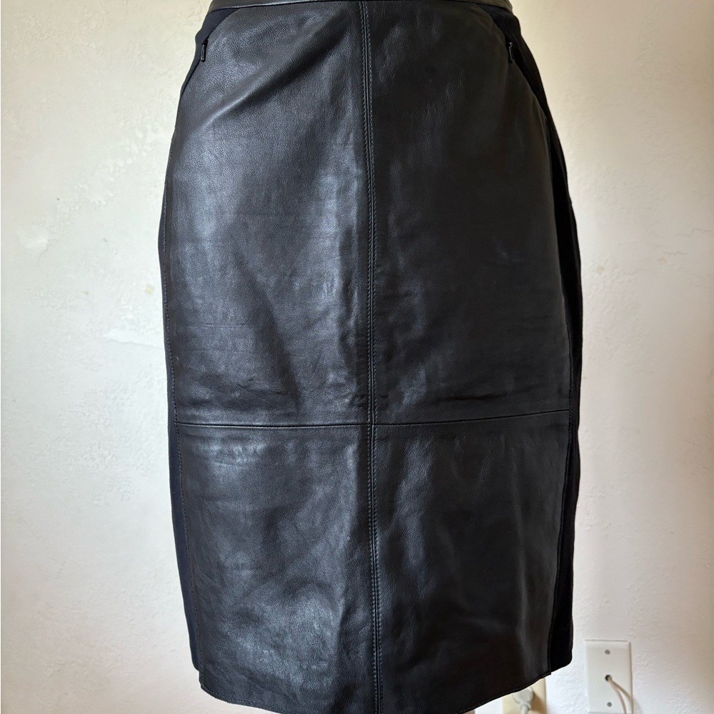 Halogen Black Knee-Length Pencil Skirt